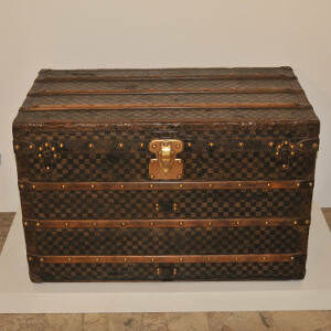 Vignette malle Damier